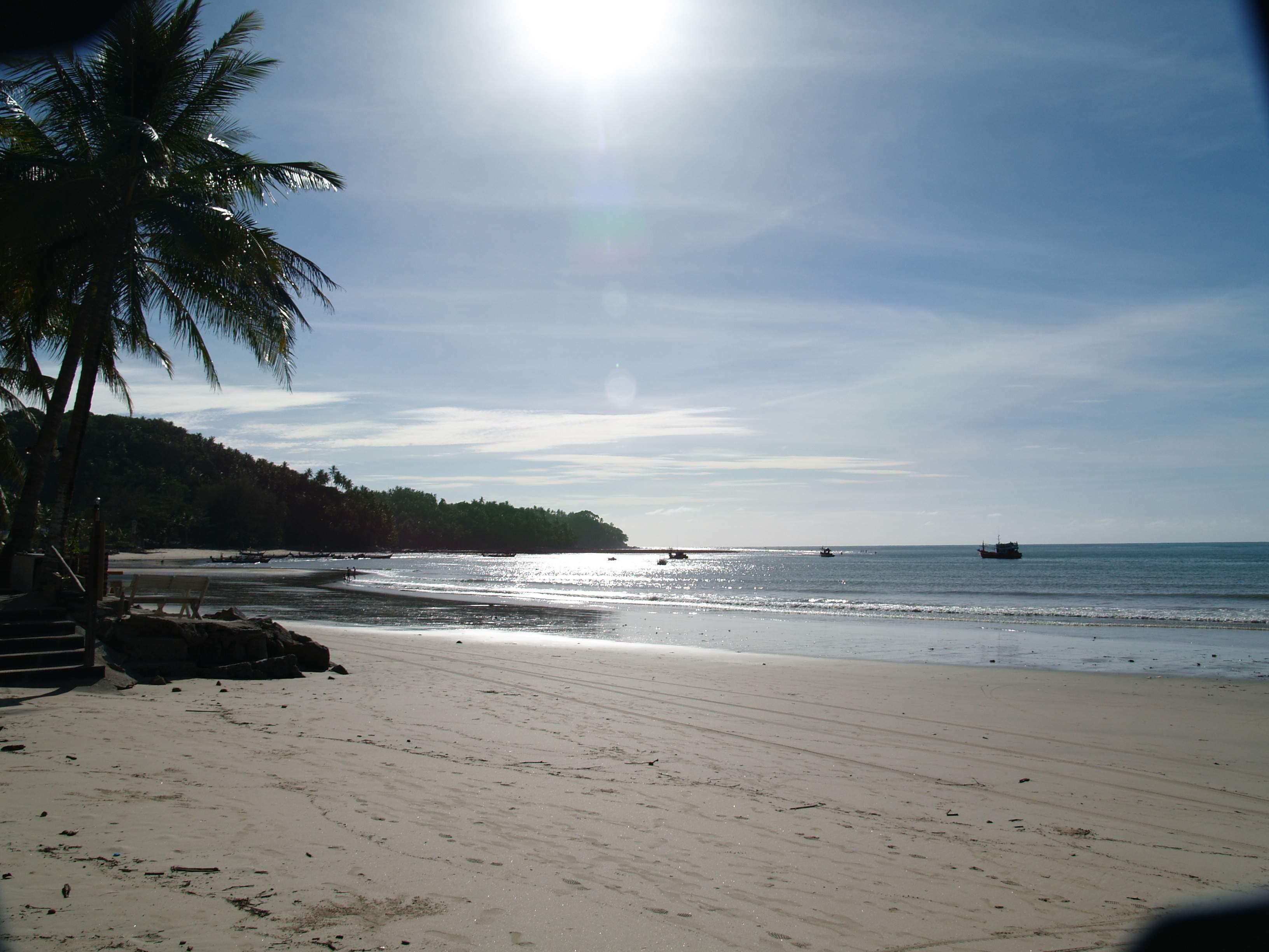 Bangtao Village Resort - Sha Bang Tao Beach  Eksteriør billede